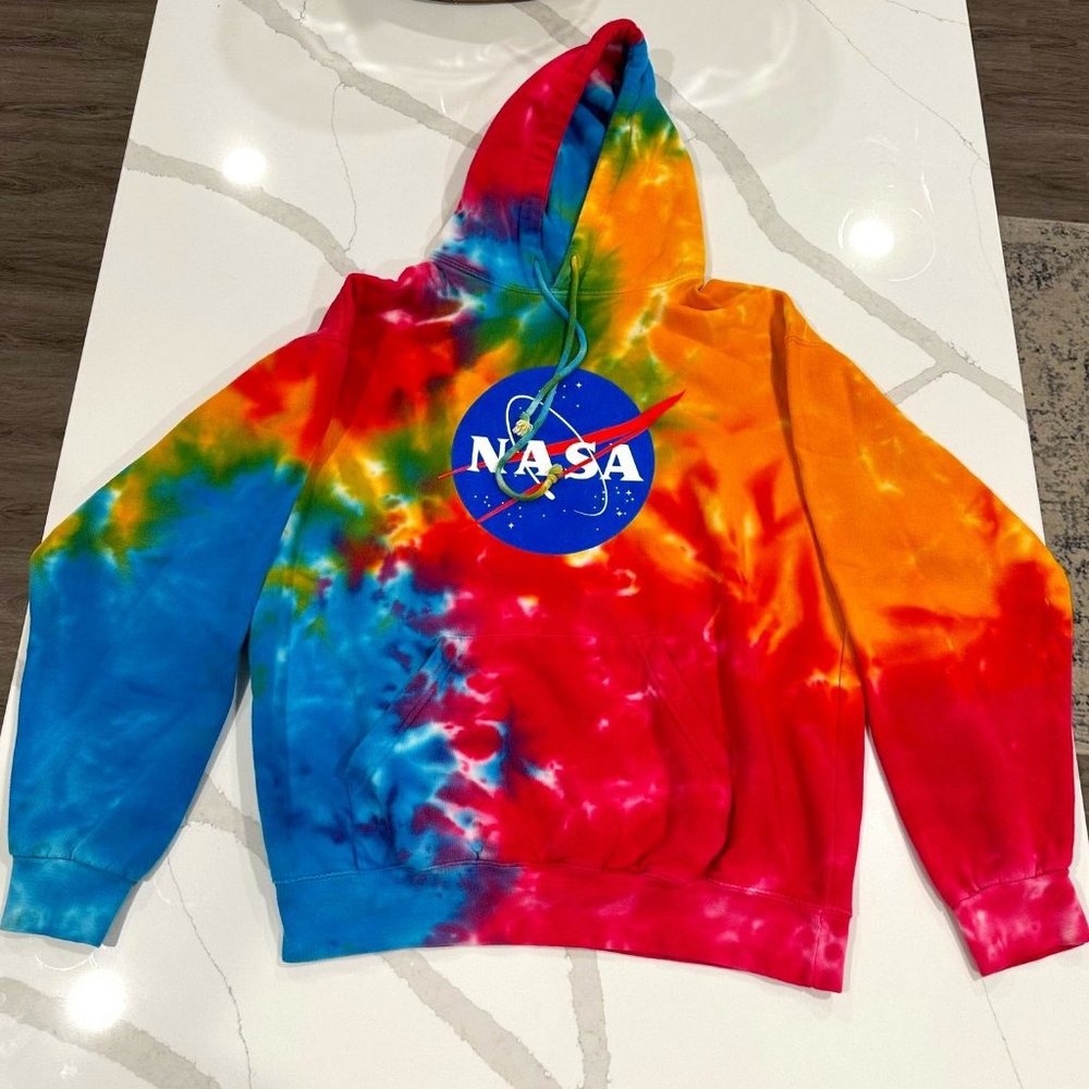 NASA Tie-Dye Hoodie Kangaroo Sweatshirt Size: Medium